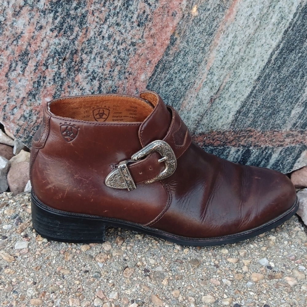 Ariat brown leather ornate buckle western style ankle boots booties women's sz 6